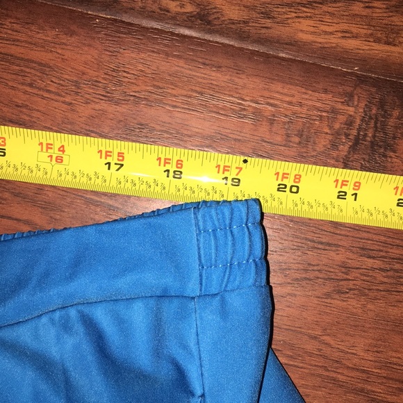 Unique Vintage Hula Girl Skirt - Picture 7 of 9